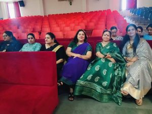 30f5b937-130b-42bb-8d32-147f40284ac0